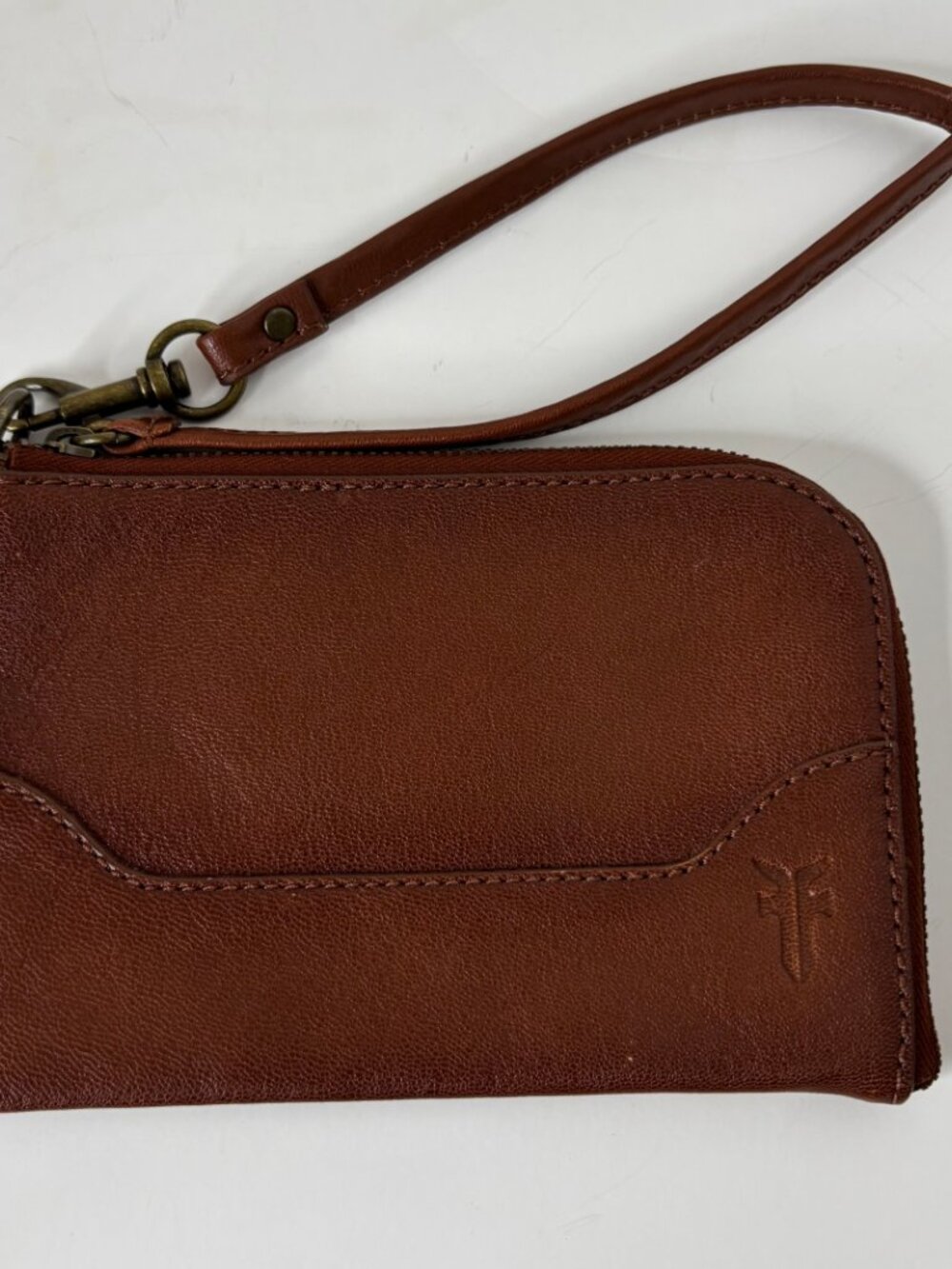 Frye Leather Card Wristlet MELISSA Zip Around Wallet Organizer Purse Cognac - Picture 7 of 7
